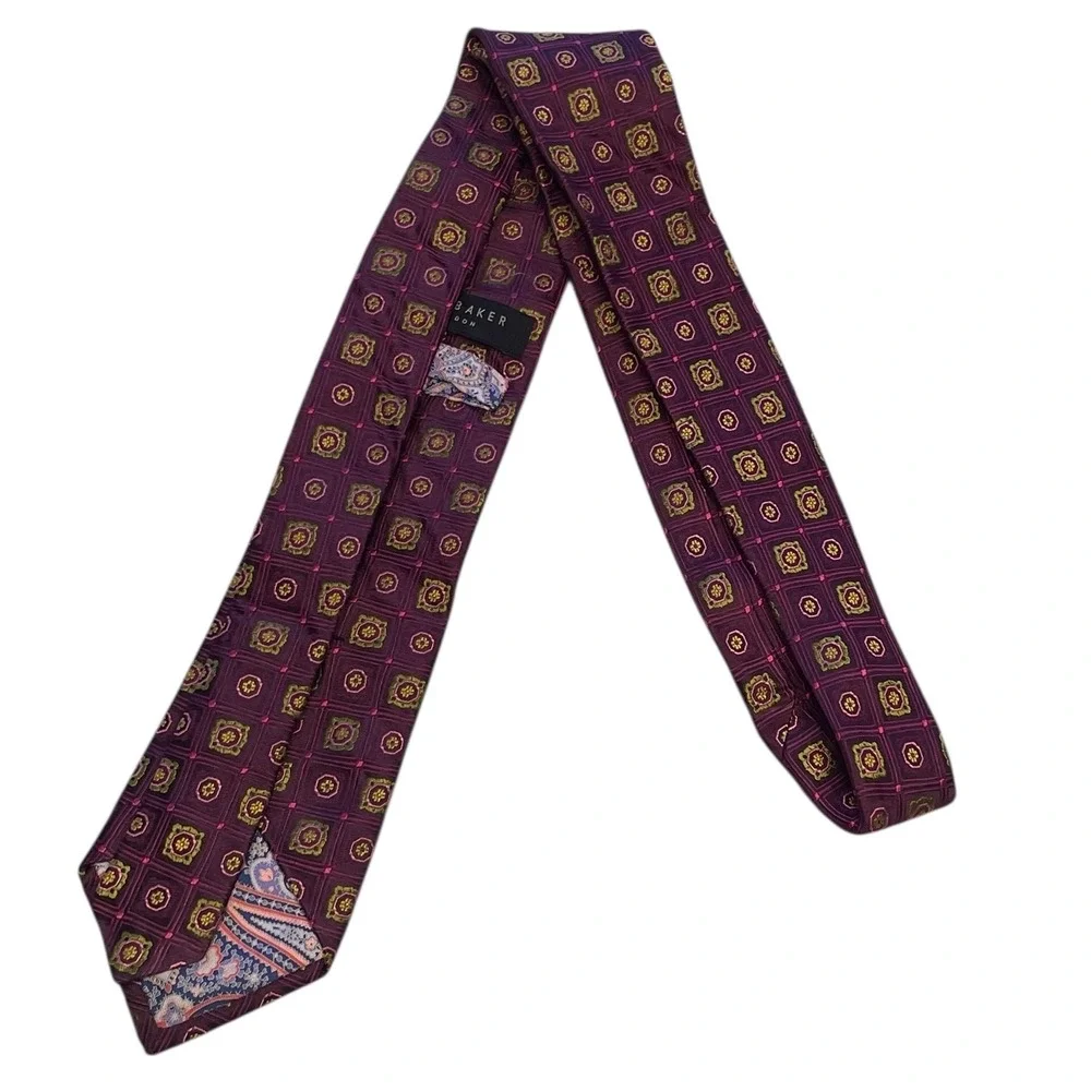 Ted Baker London Geometric 100% Silk Tie‎ Made In USA Preppy 3.5